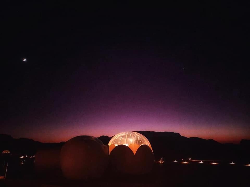Wadi Rum Bubble Luxotel エクステリア 写真